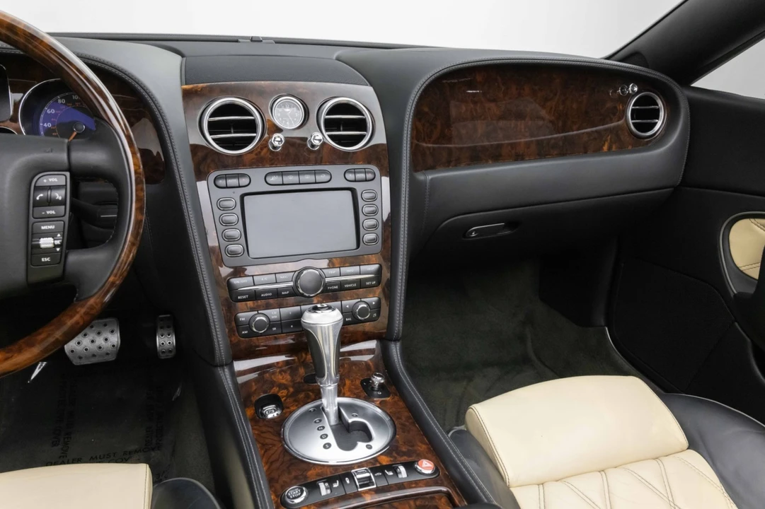 2010 Bentley Continental GT 1st Gen - Image 18 of 31