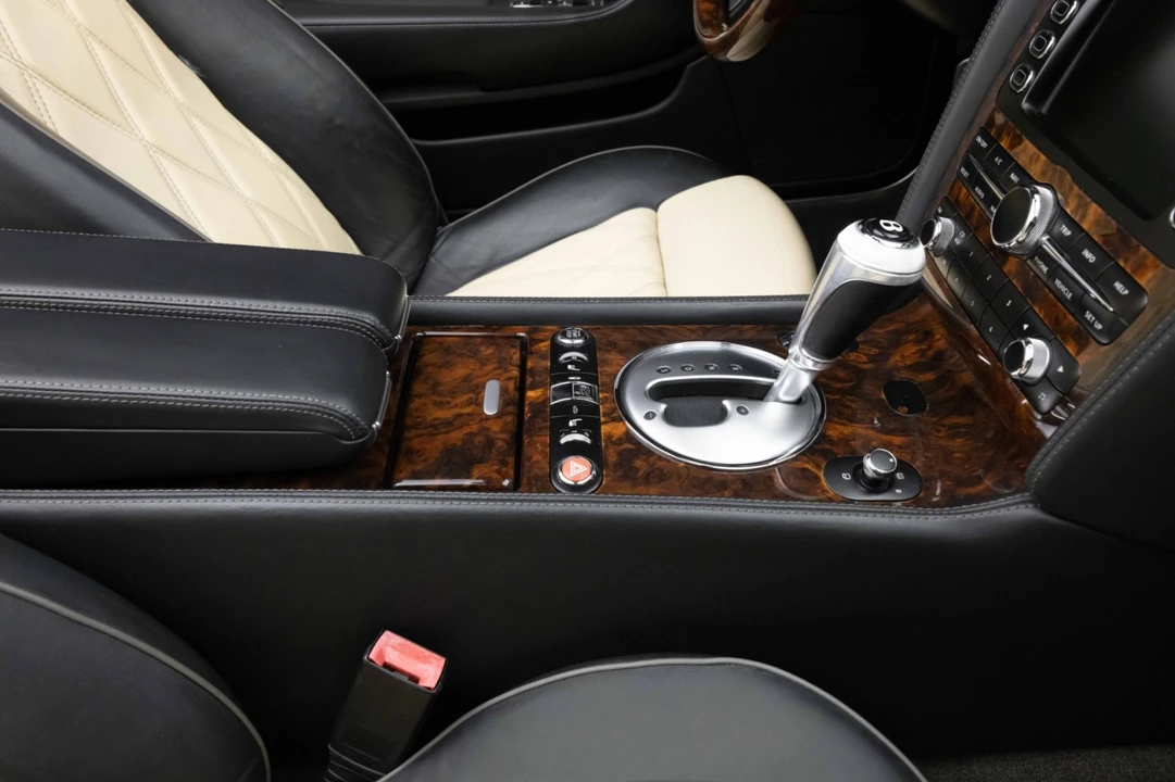 2010 Bentley Continental GT 1st Gen - Image 20 of 31