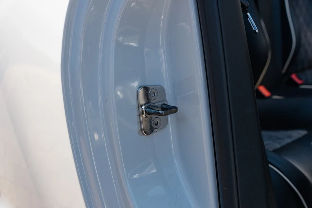 2010 Bentley Continental GTC - Image 24 of 30