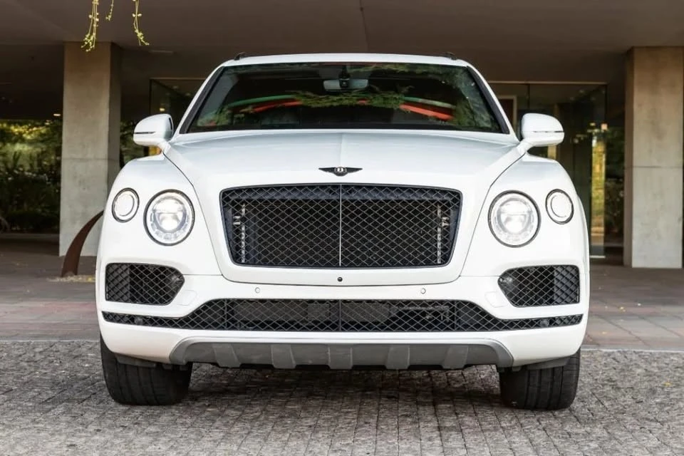 2010 Bentley Bentayga - Image 3 of 7