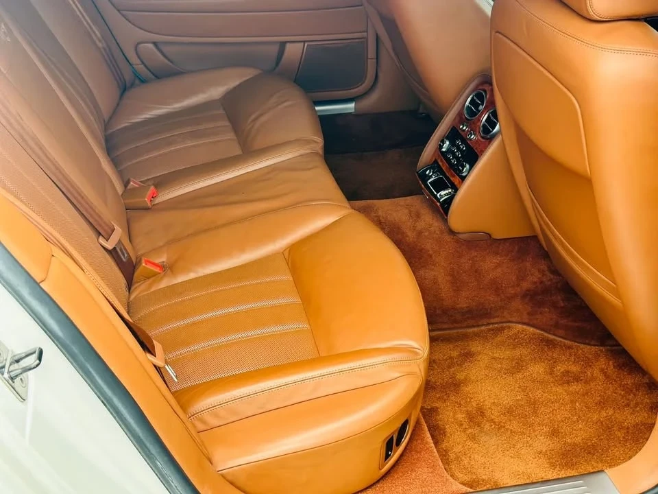 2010 Bentley Continental Flying Spur - Image 18 of 20