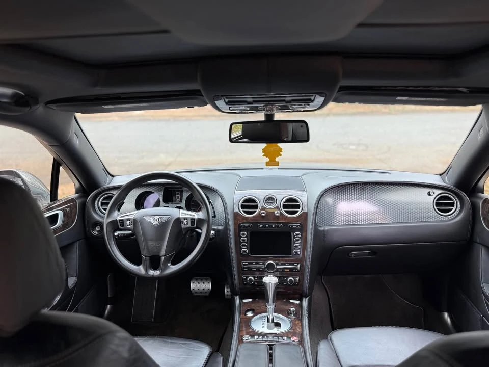2010 Bentley Continental Flying Spur - Image 10 of 11