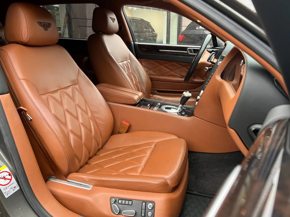 2010 Bentley Continental Flying Spur - Image 8 of 14