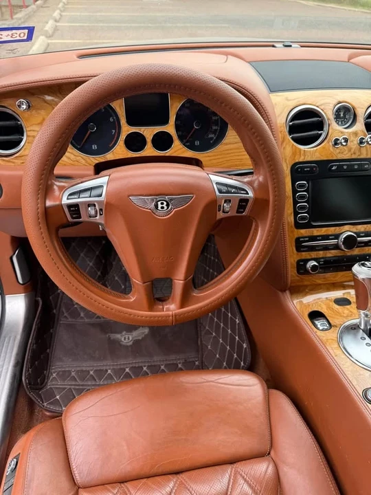 2010 Bentley Continental Flying Spur - Image 8 of 10
