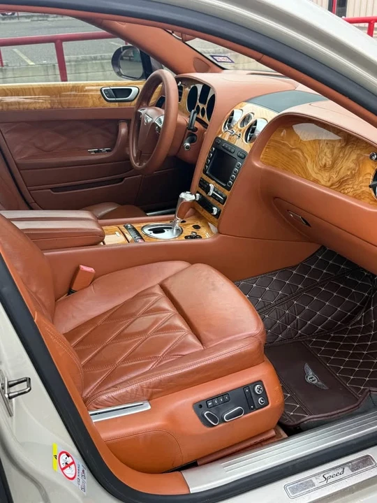 2010 Bentley Continental Flying Spur - Image 9 of 10