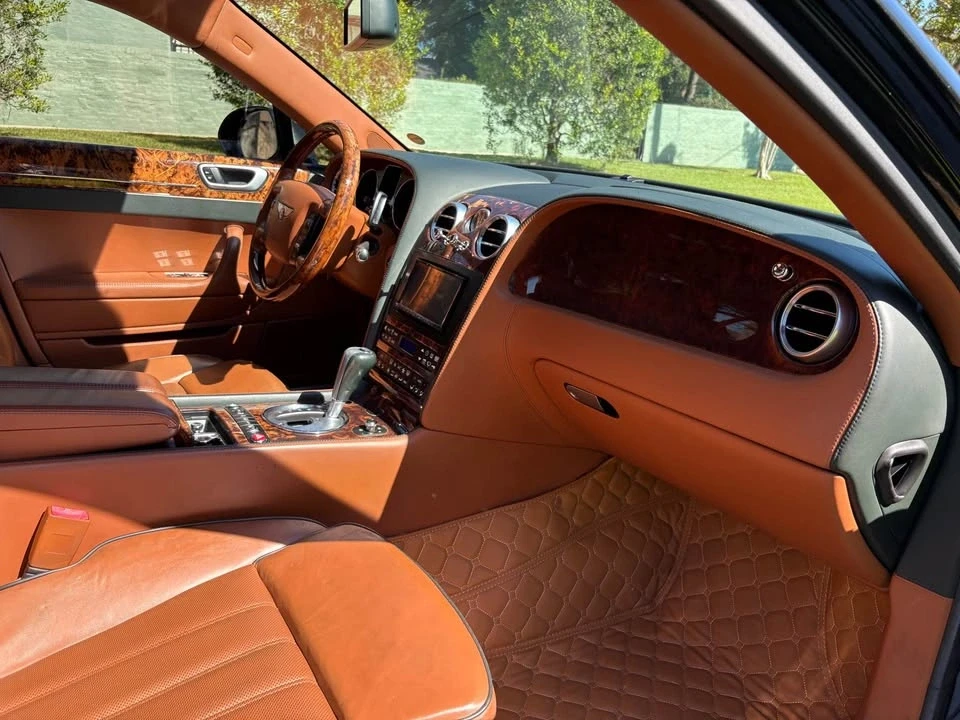 2010 Bentley Continental Flying Spur - Image 11 of 18