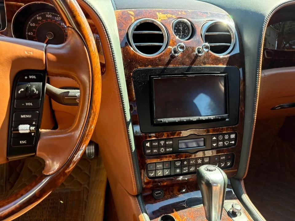 2010 Bentley Continental Flying Spur - Image 15 of 18