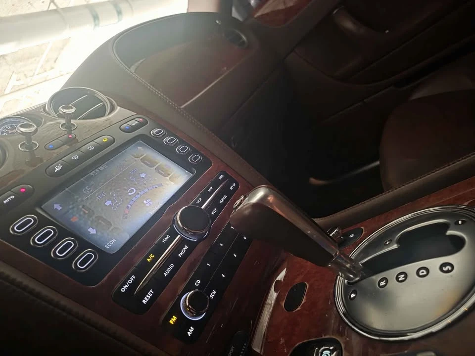 2010 Bentley Continental Flying Spur - Image 3 of 8