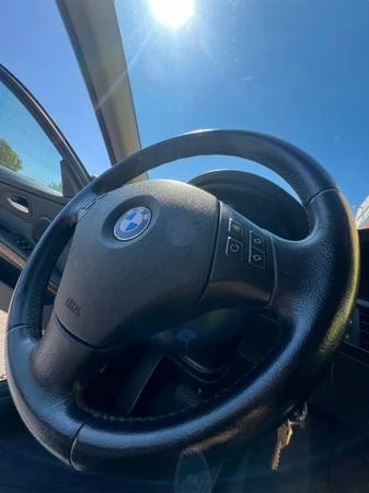 2010 BMW E90 3 Series Sedan - Image 16 of 21