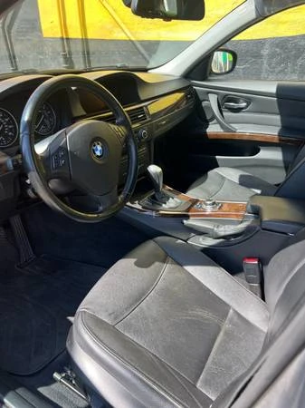 2010 BMW E90 3 Series Sedan - Image 8 of 21