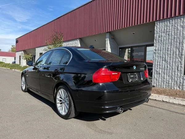 2010 BMW E90 3 Series Sedan - Image 3 of 6