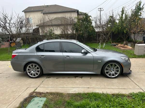 2010 BMW E60 545i & 550i Sedan - Image 3 of 11