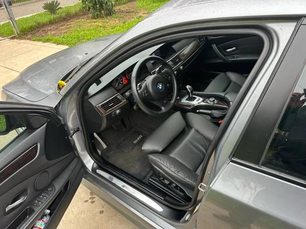 2010 BMW E60 545i & 550i Sedan - Image 7 of 11