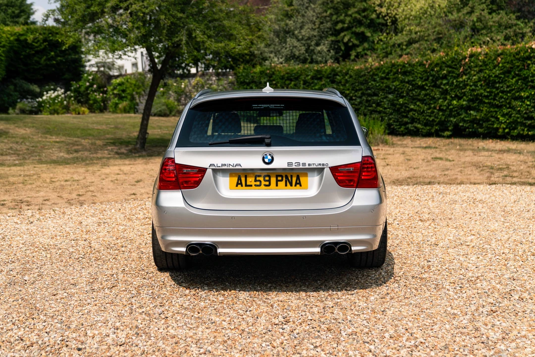 2010 BMW Alpina B3 - Image 13 of 31
