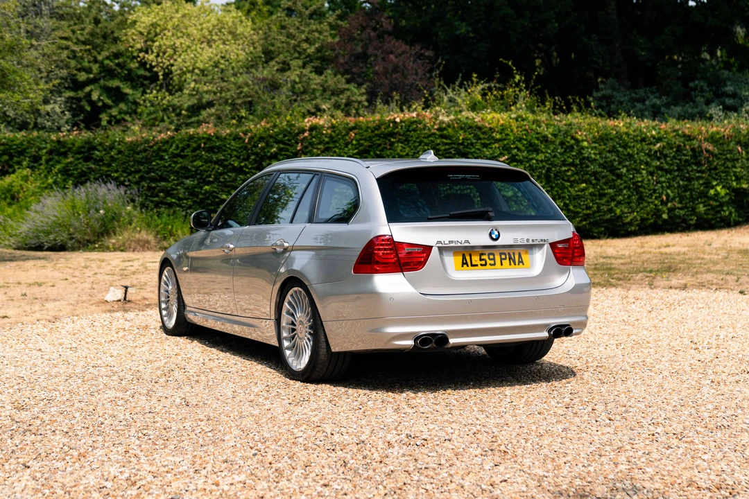 2010 BMW Alpina B3 - Image 5 of 31