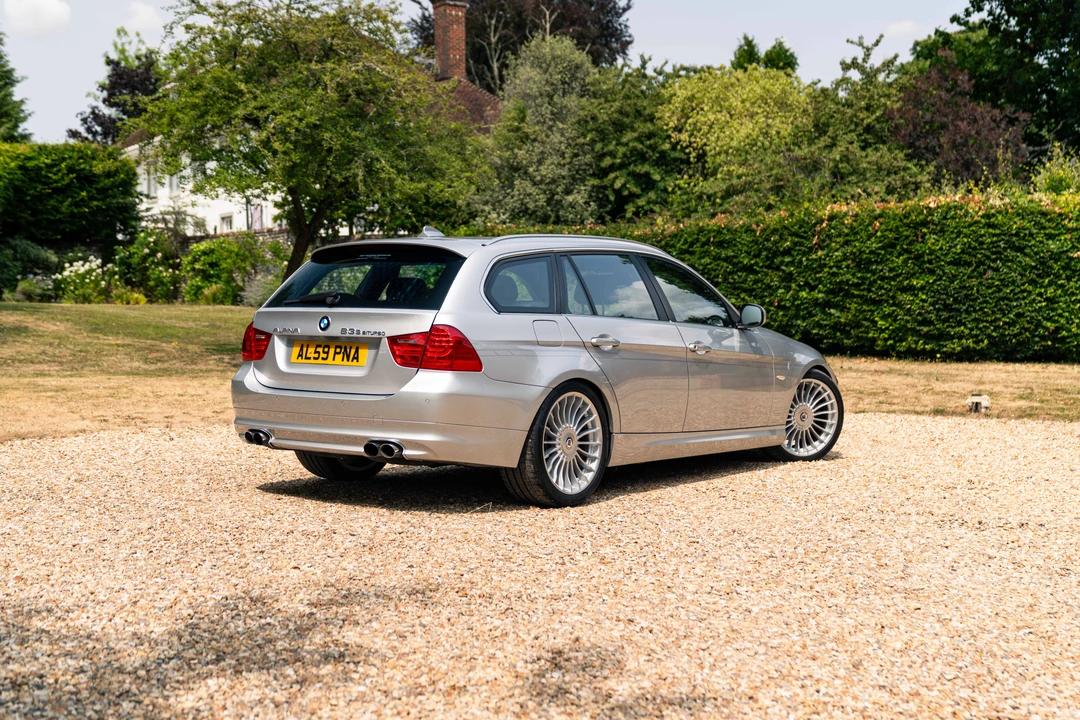 2010 BMW Alpina B3 - Image 7 of 31