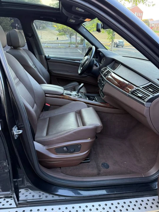 2010 BMW E70 X5 - Image 11 of 24