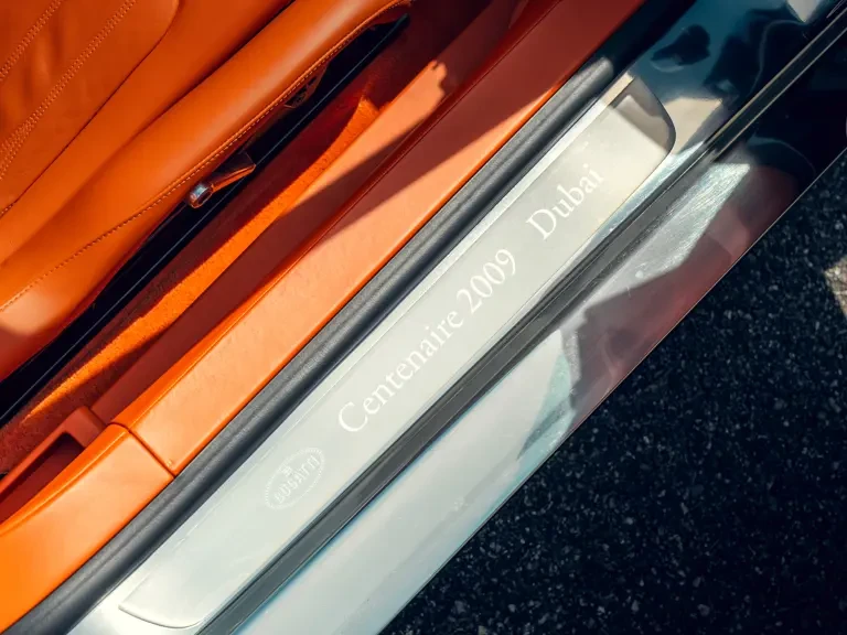 2010 Bugatti Veyron Grand Sport - Image 26 of 31