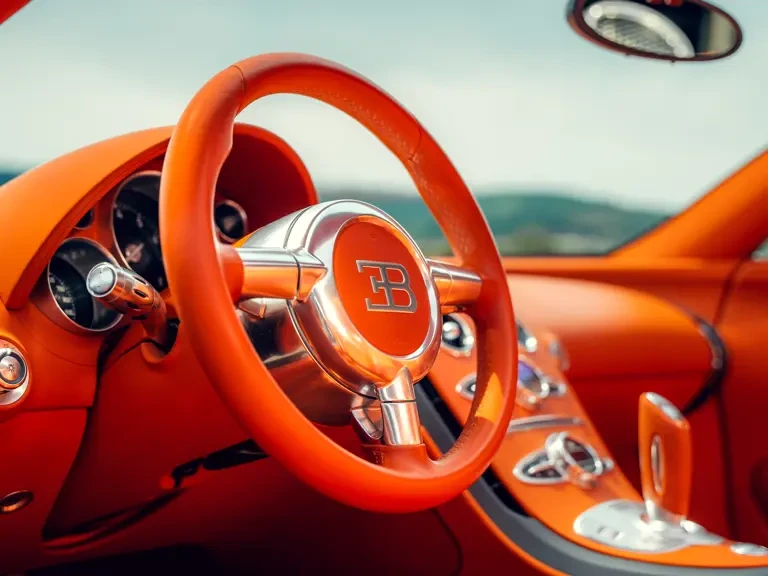 2010 Bugatti Veyron Grand Sport - Image 21 of 31