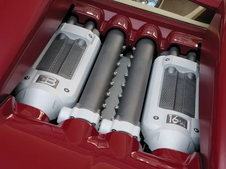 2010 Bugatti Veyron Grand Sport - Image 3 of 22