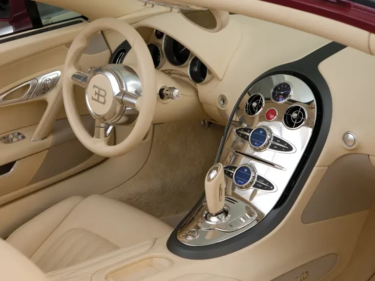 2010 Bugatti Veyron Grand Sport - Image 20 of 22