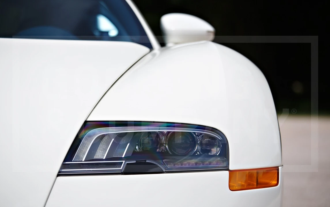 2010 Bugatti Veyron Grand Sport - Image 15 of 24