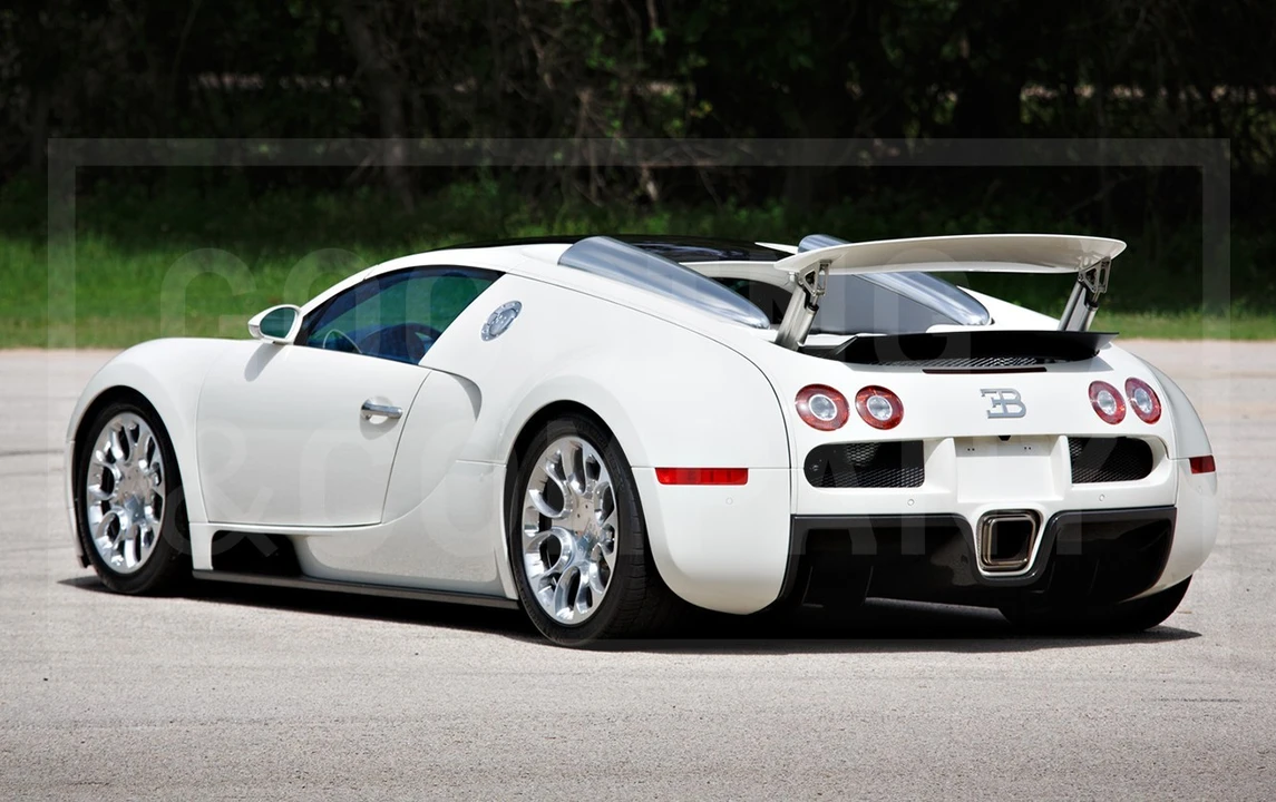 2010 Bugatti Veyron Grand Sport - Image 7 of 24