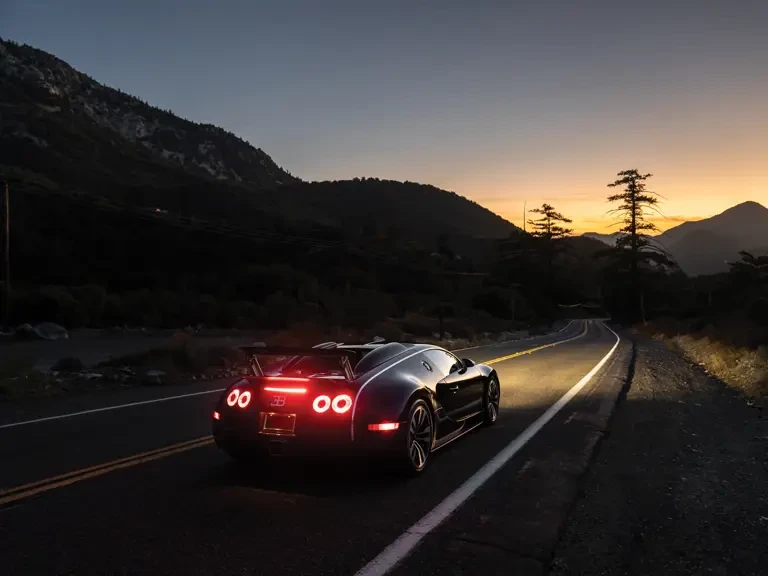 2010 Bugatti Veyron - Image 24 of 31