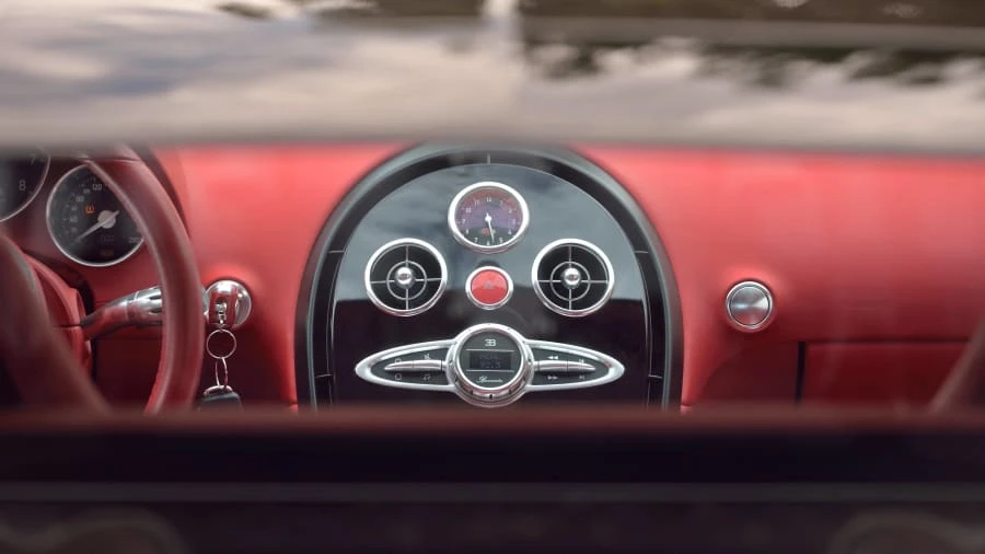 2010 Bugatti Veyron - Image 15 of 20