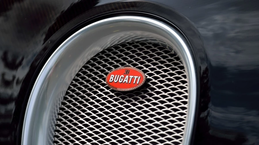 2010 Bugatti Veyron - Image 18 of 20