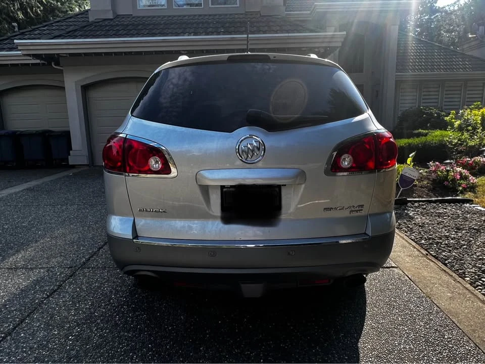 2010 Buick Enclave - Image 3 of 5