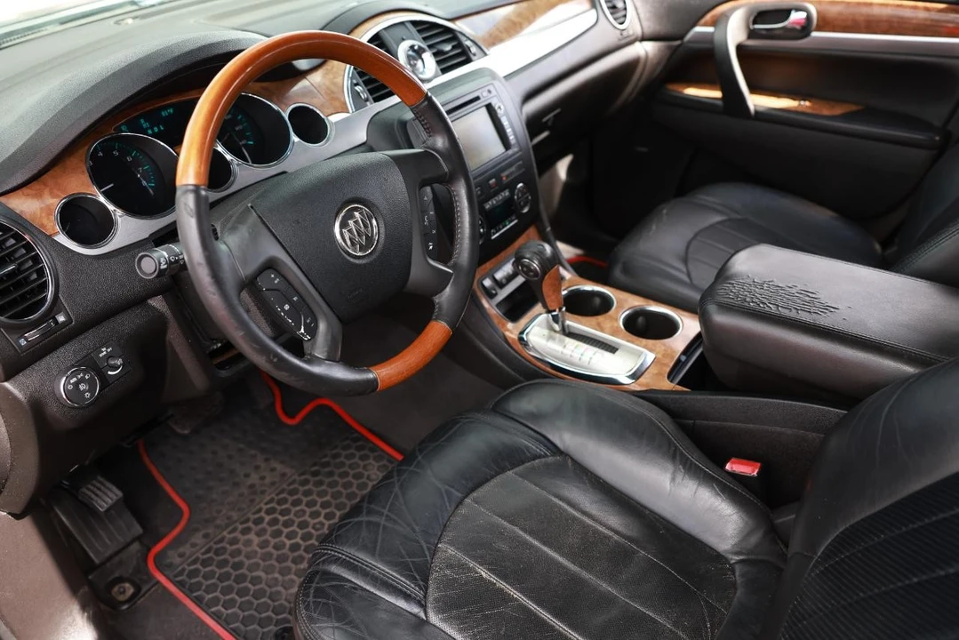 2010 Buick Enclave - Image 4 of 21