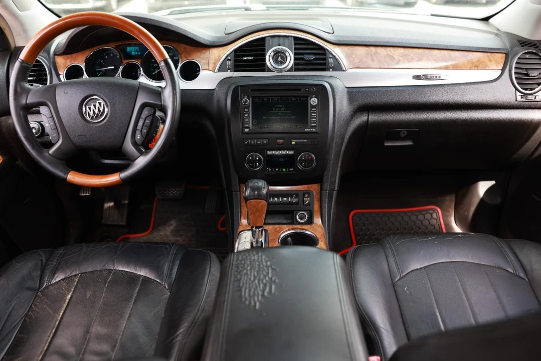 2010 Buick Enclave - Image 2 of 21