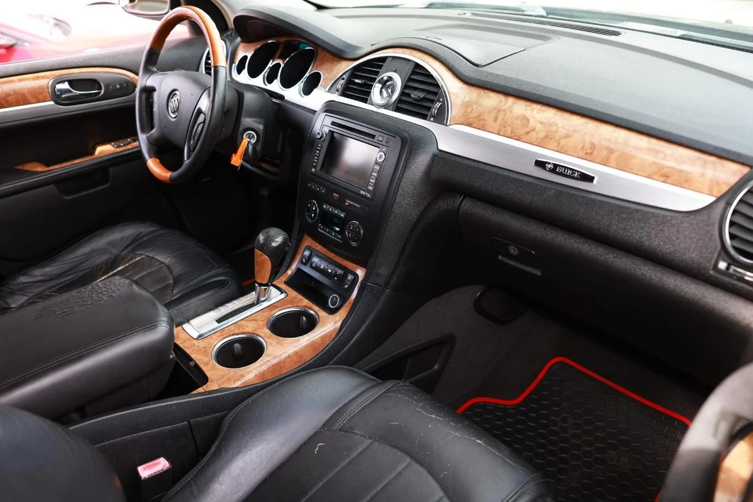 2010 Buick Enclave - Image 18 of 21
