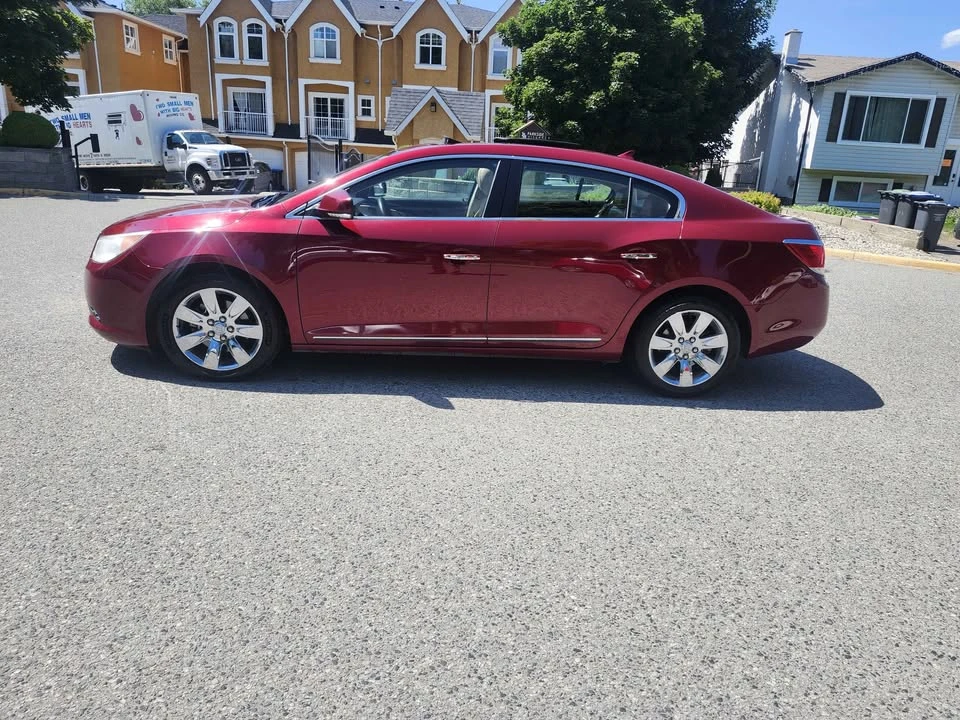 2010 Buick LaCrosse - Image 6 of 17