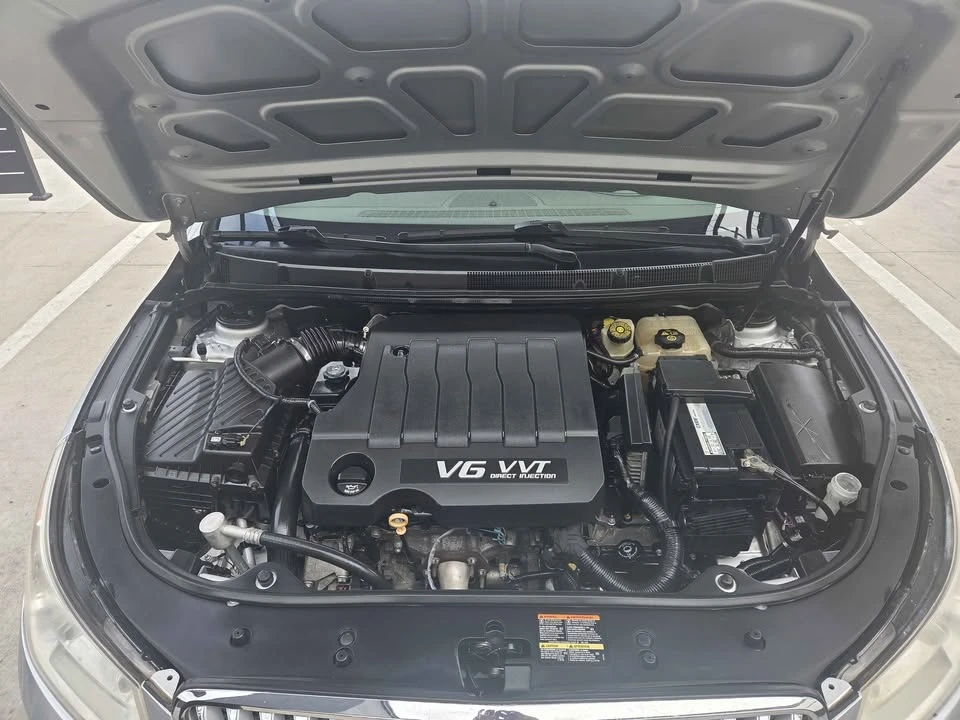 2010 Buick LaCrosse - Image 14 of 15