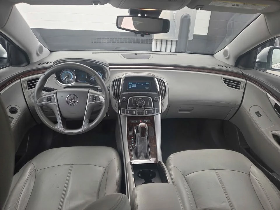 2010 Buick LaCrosse - Image 13 of 15