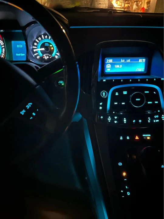 2010 Buick LaCrosse - Image 10 of 11