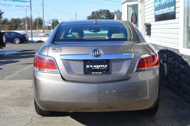 2010 Buick LaCrosse - Image 4 of 12