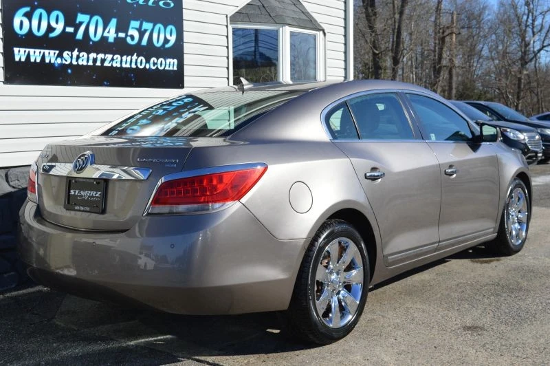 2010 Buick LaCrosse - Image 5 of 12