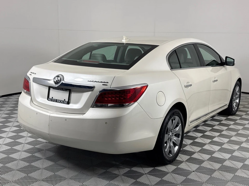 2010 Buick LaCrosse - Image 4 of 12