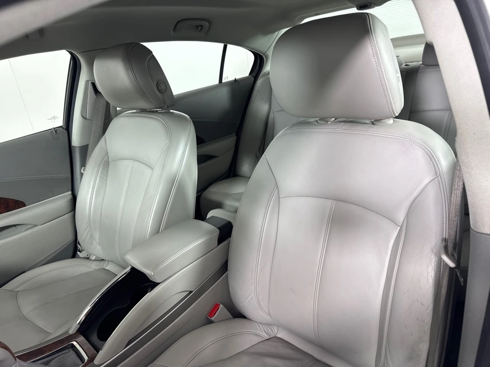 2010 Buick LaCrosse - Image 12 of 12