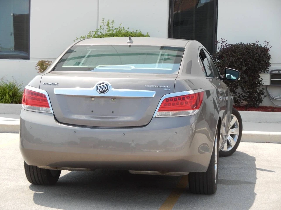 2010 Buick LaCrosse - Image 16 of 21