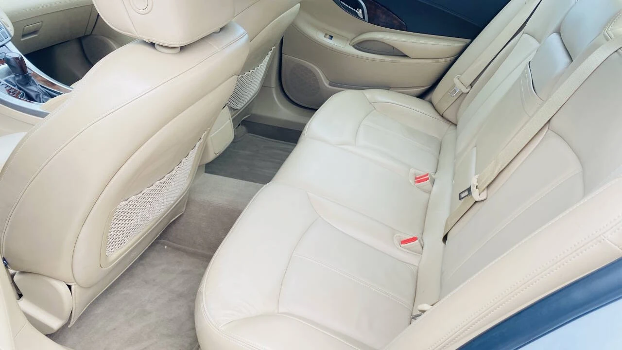 2010 Buick LaCrosse - Image 13 of 21