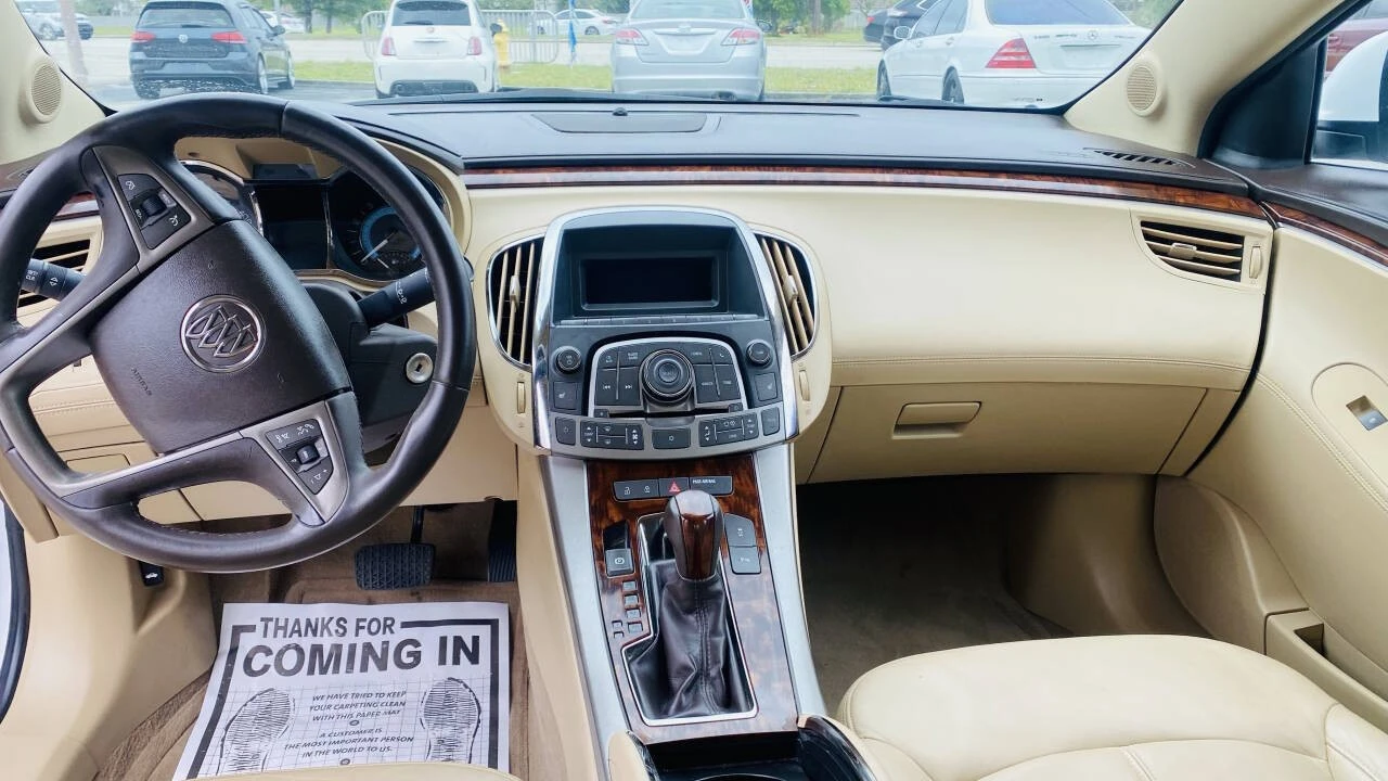 2010 Buick LaCrosse - Image 20 of 21
