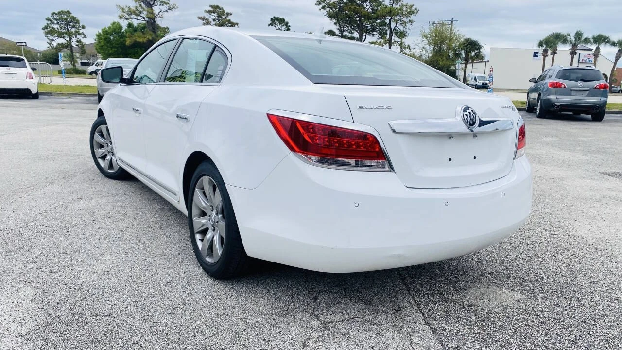 2010 Buick LaCrosse - Image 9 of 21