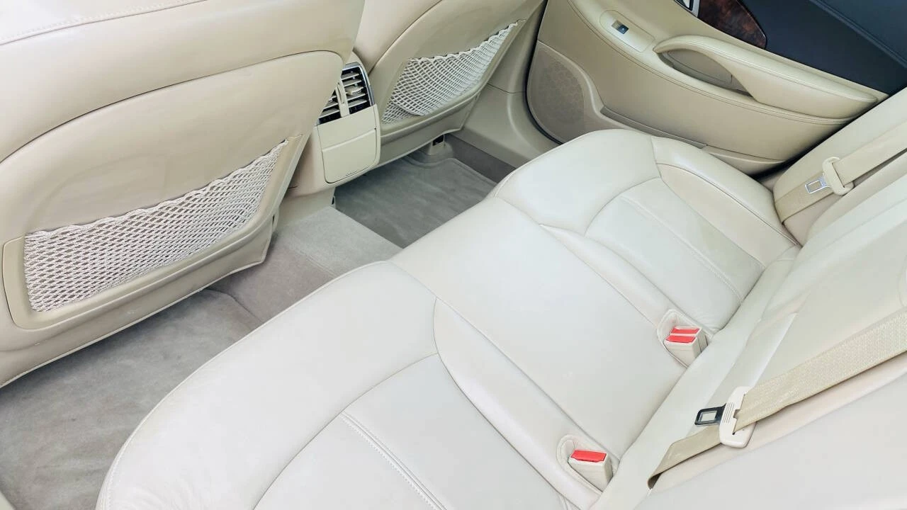 2010 Buick LaCrosse - Image 15 of 21
