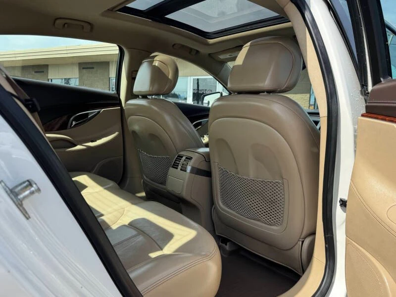 2010 Buick LaCrosse - Image 15 of 20