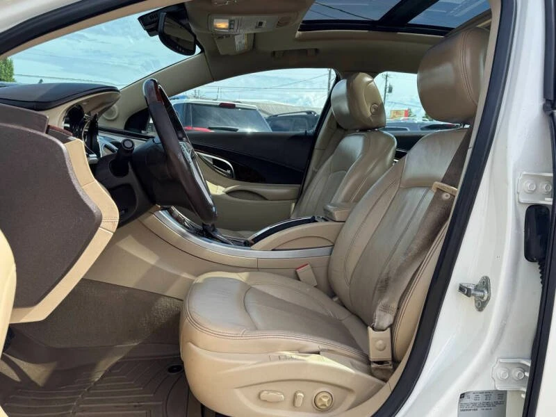 2010 Buick LaCrosse - Image 10 of 20
