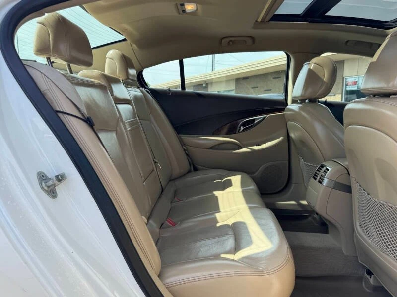 2010 Buick LaCrosse - Image 14 of 20